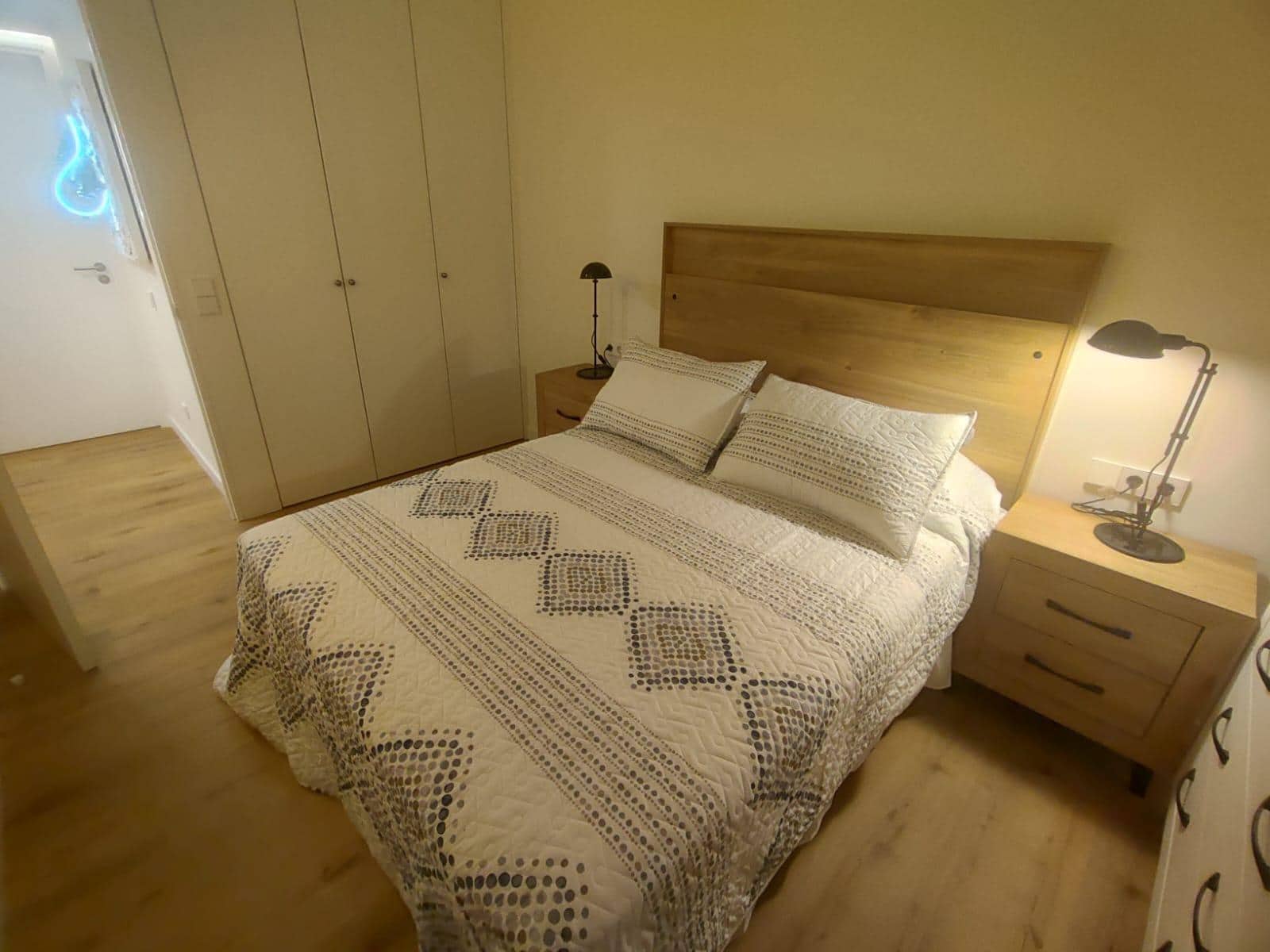 3 quarto Apartamento para arrendar em Palma de Mallorca com garagem - 2 500 € (Ref: 9733458)