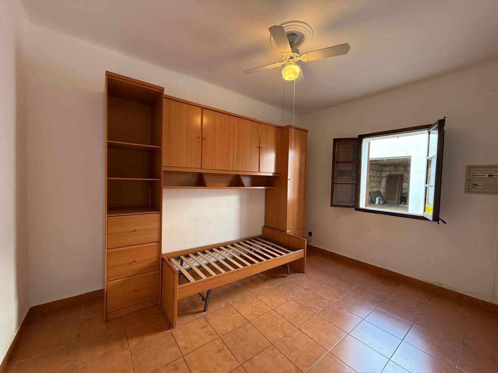 5 bedroom Finca/Country House for rent in El Pont d'Inca / Es Pont d'Inca with garage - € 1,800 (Ref: 9733459)