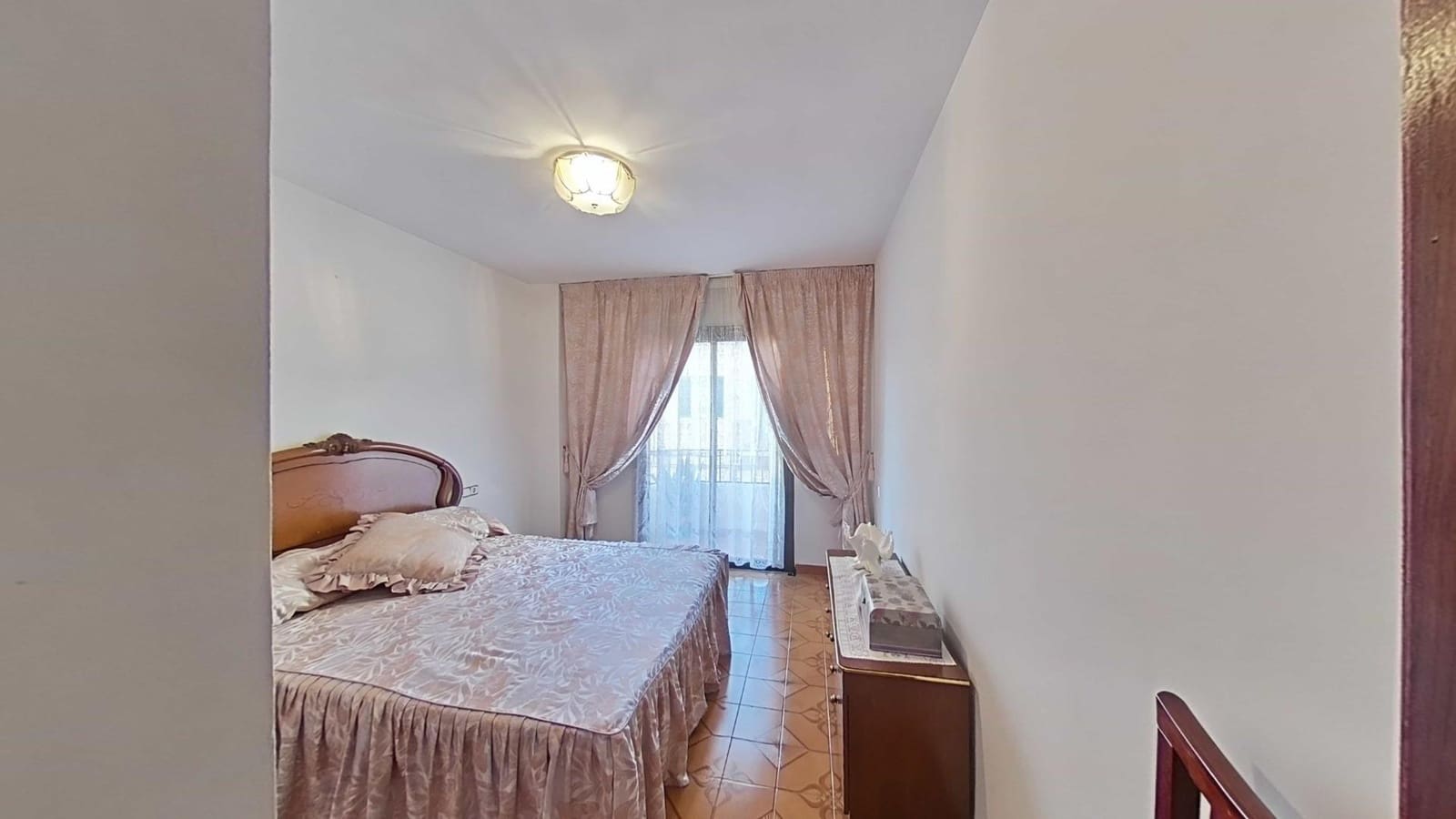 4 bedroom Flat for sale in Palma de Mallorca - € 398,000 (Ref: 9733461)