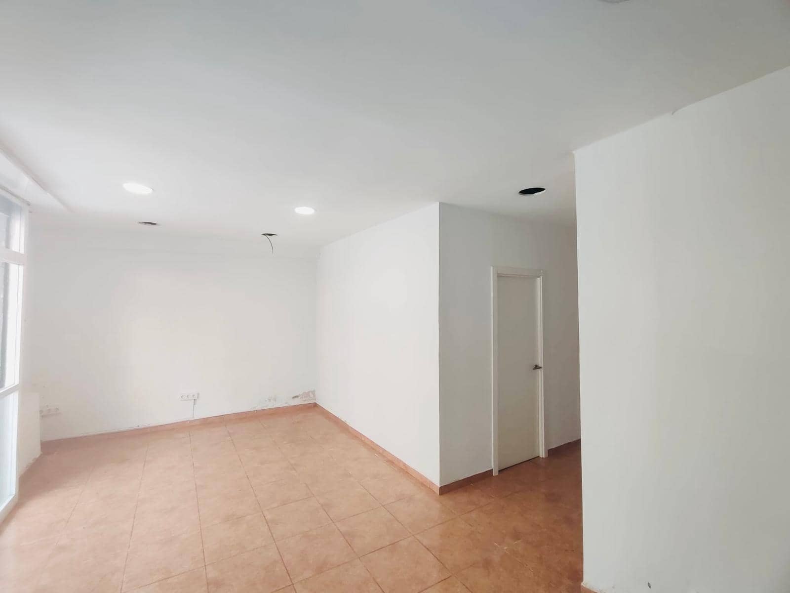 Erhverv til salg i Palma de Mallorca - € 159.000 (Ref: 9733464)