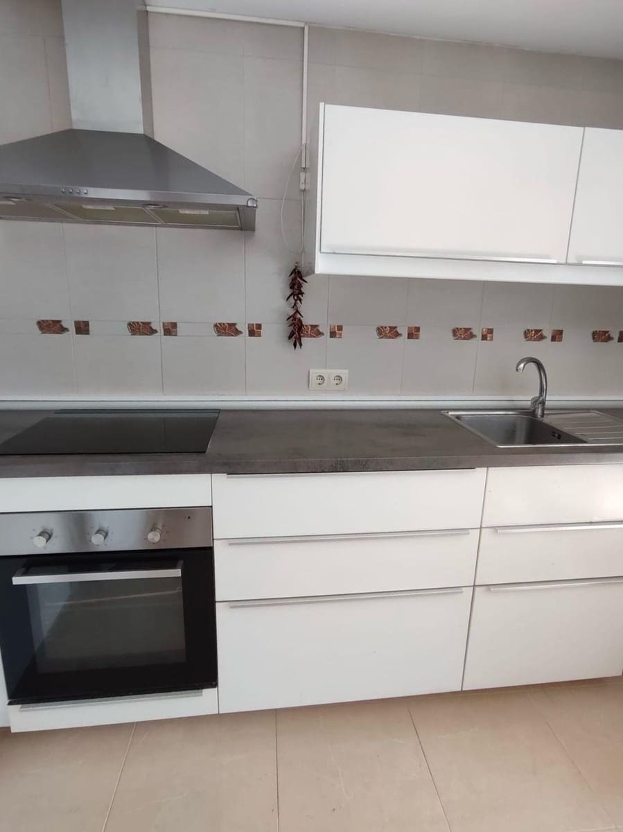 3 slaapkamer Appartement te huur in Sa Cabaneta / La Cabaneta met garage - € 1.950 (Ref: 9833623)