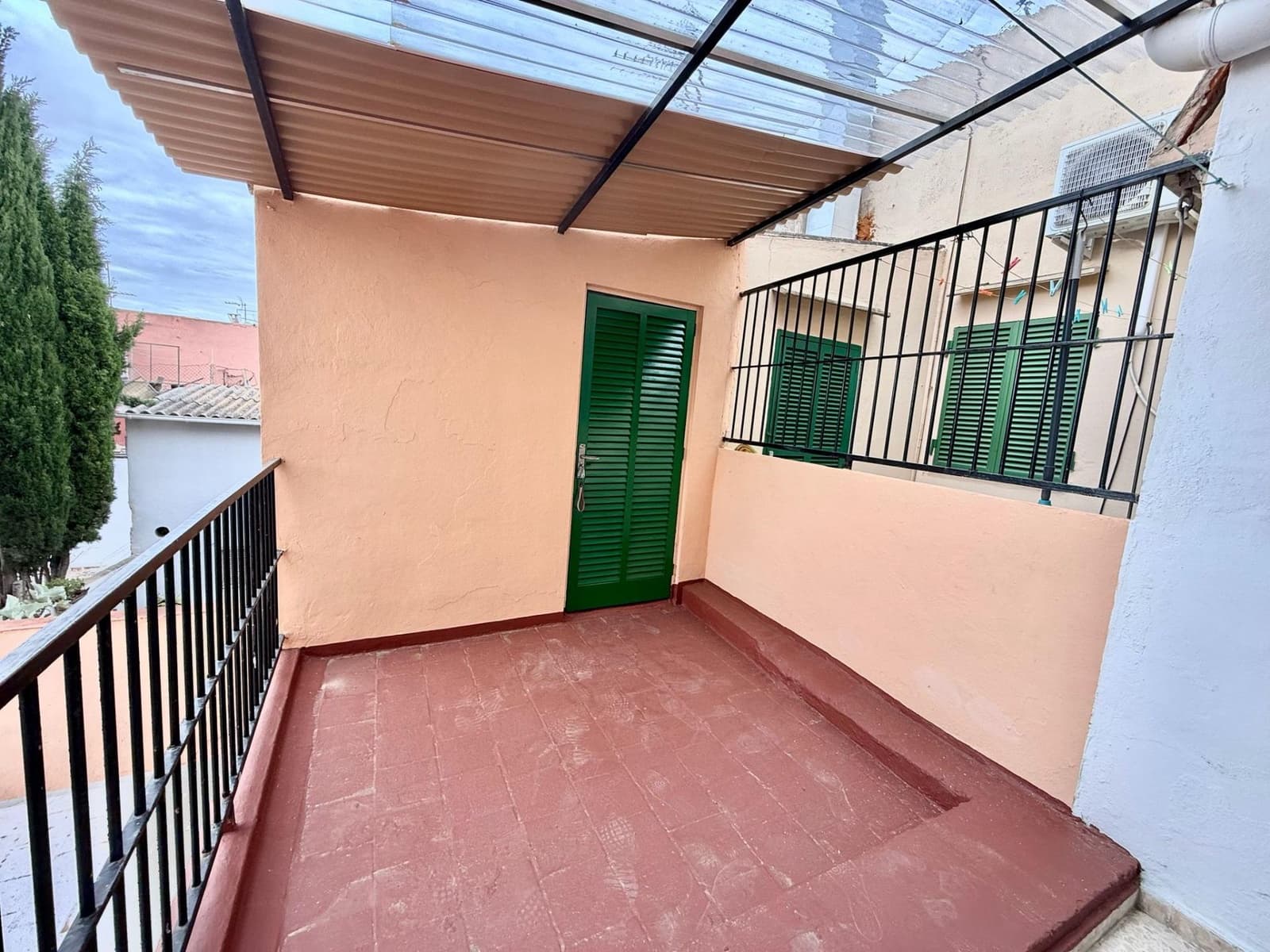 3 bedroom Flat for rent in Son Ferriol - € 1,500 (Ref: 9839223)