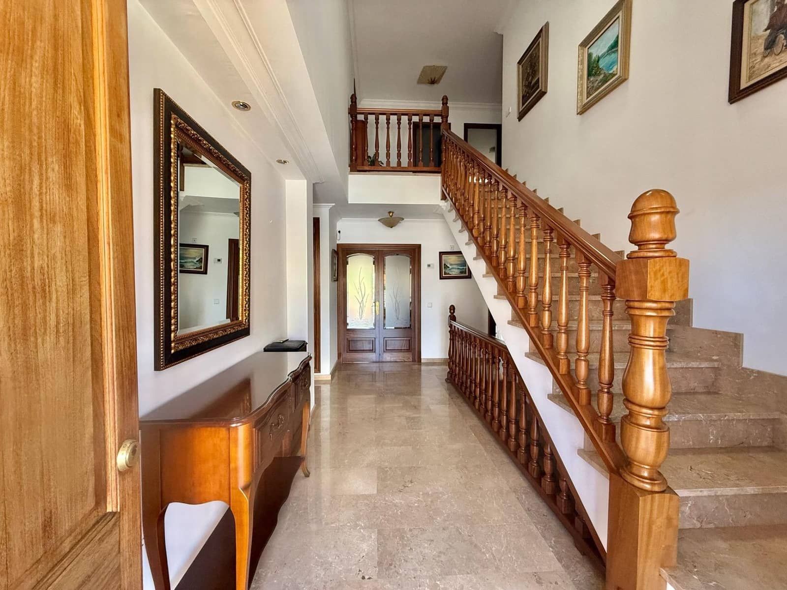 5 bedroom Villa for rent in Son Ferriol with garage - € 2,800 (Ref: 9839224)