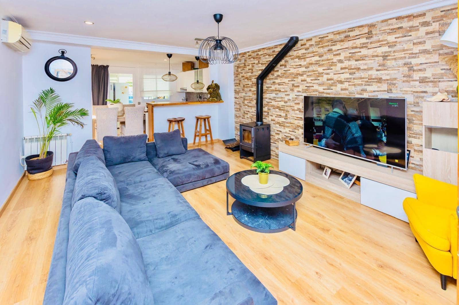 4 soveværelse Villa til salg i Son Ferrer med garage - € 750.000 (Ref: 9876386)