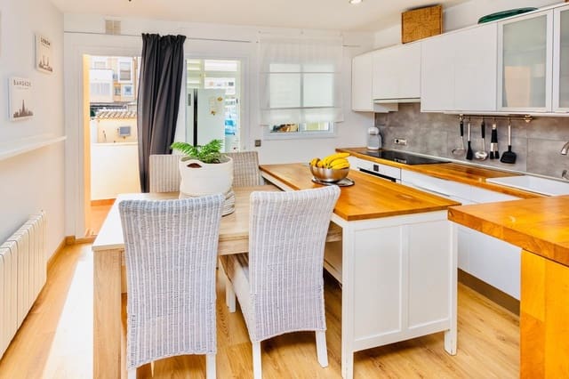 4 soveværelse Villa til salg i Son Ferrer, Calvià med garage - € 750.000 (Ref: 9876386)
