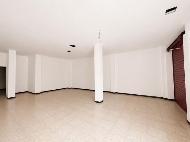 Commerciale in vendita in El Pont d'Inca / Es Pont d'Inca, Marratxí - 220.000 € (Rif: 9907558)
