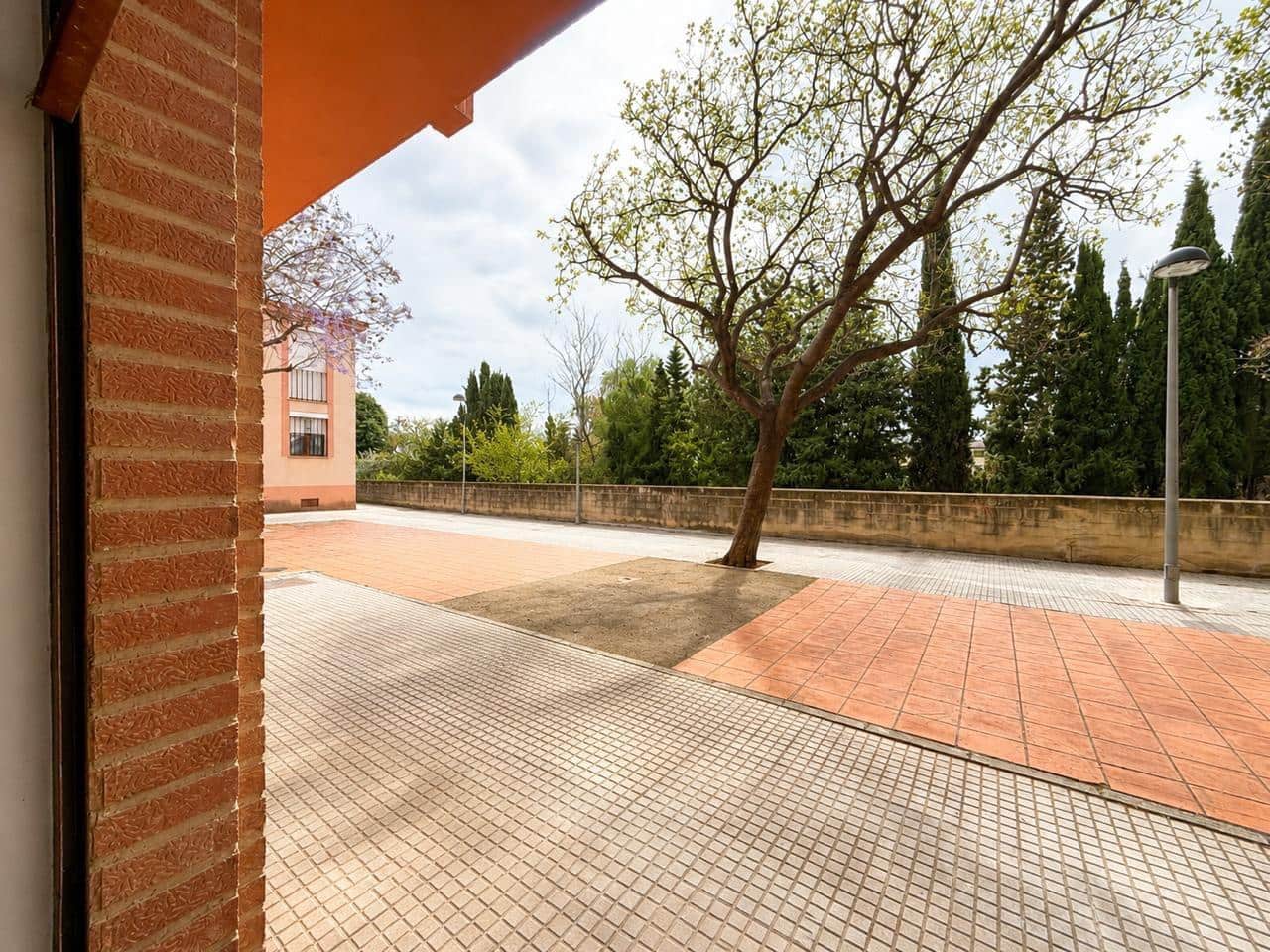 Commerciale in vendita in El Pont d'Inca / Es Pont d'Inca - 220.000 € (Rif: 9907558)