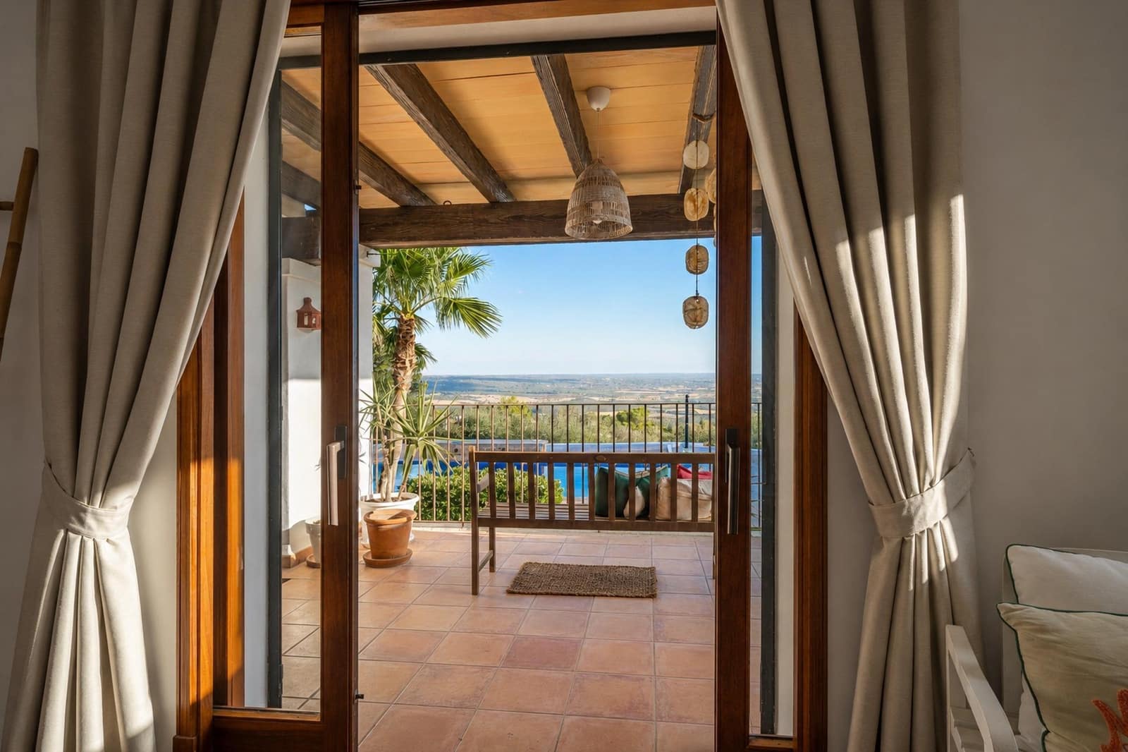6 bedroom Villa for sale in Puntiro with pool garage - € 4,900,000 (Ref: 9973307)
