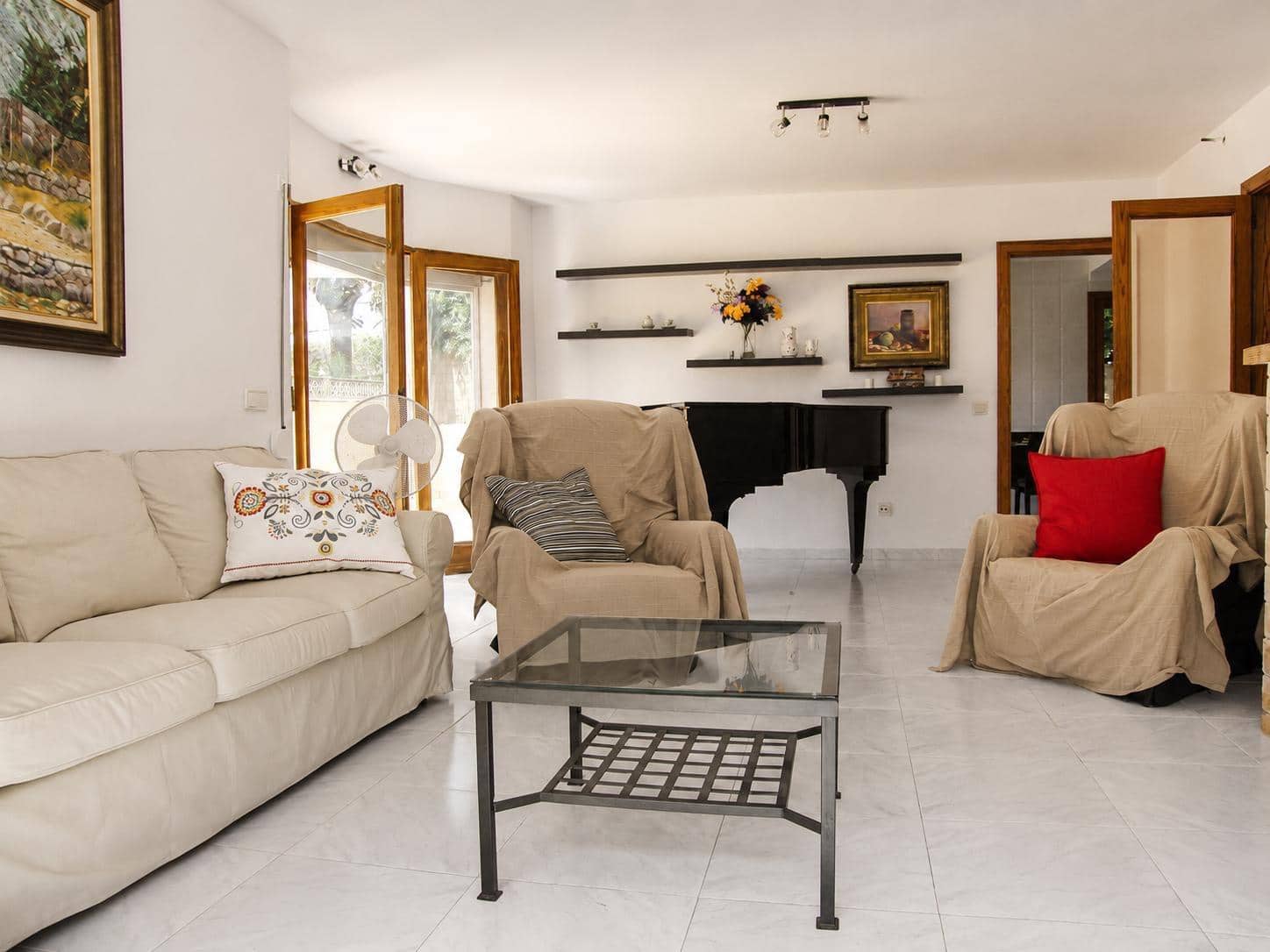 4 bedroom Villa for sale in Cala Santanyi with garage - € 950,000 (Ref: 9990707)