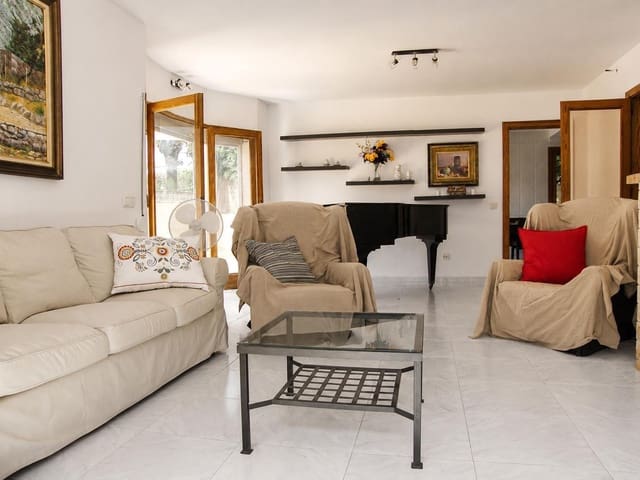 4 chambre Villa/Maison à vendre à Cala Santanyi, Santanyí avec garage - 950 000 € (Ref: 9990707)