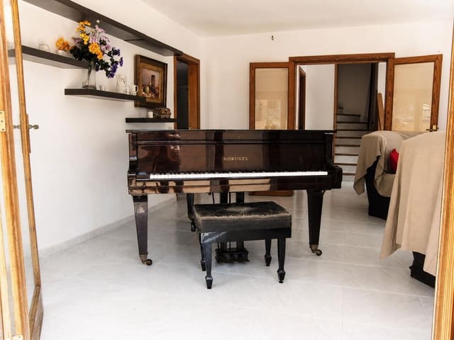 4 chambre Villa/Maison à vendre à Cala Santanyi, Santanyí avec garage - 950 000 € (Ref: 9990707)