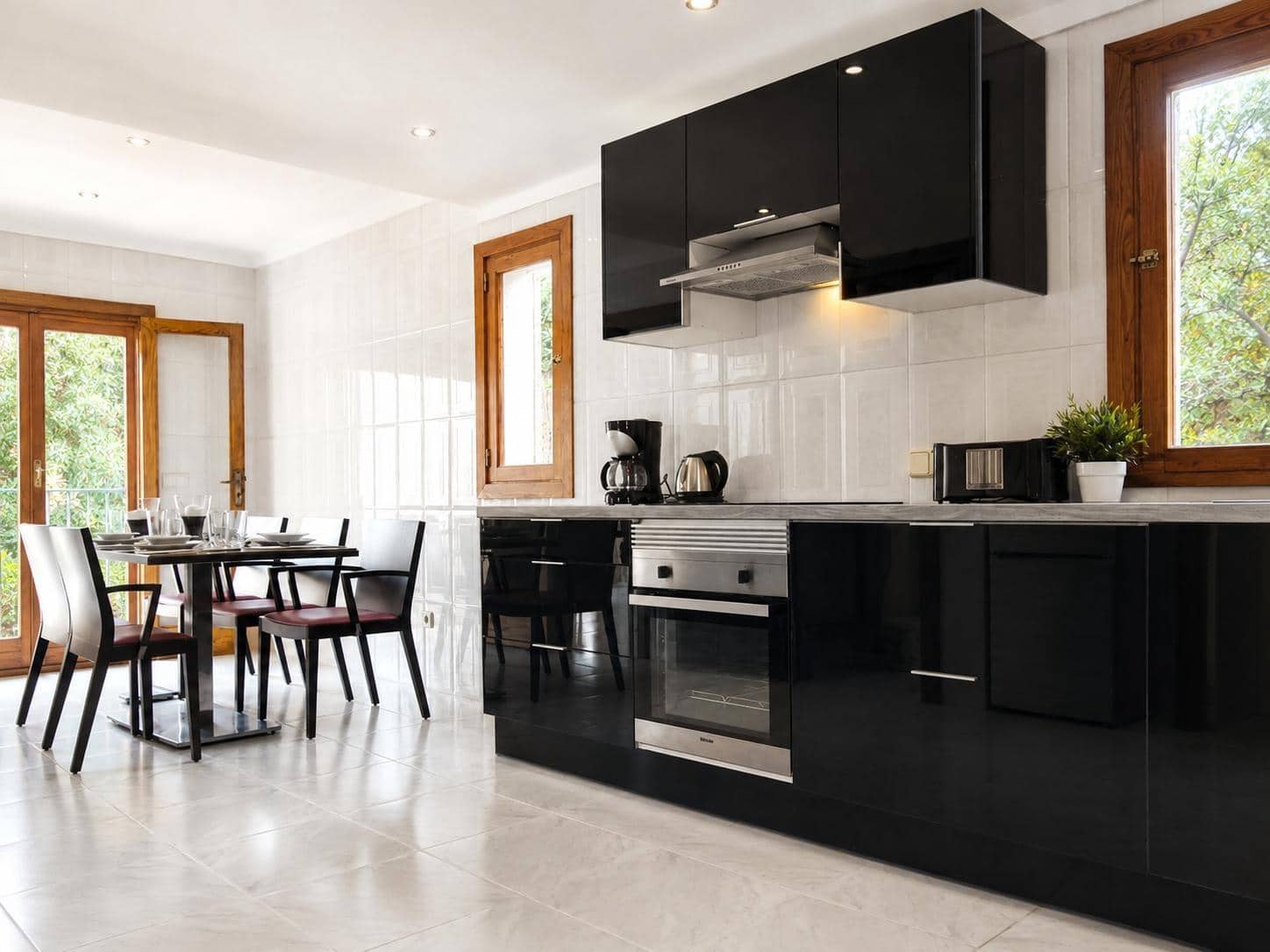 4 bedroom Villa for sale in Cala Santanyi with garage - € 950,000 (Ref: 9990707)