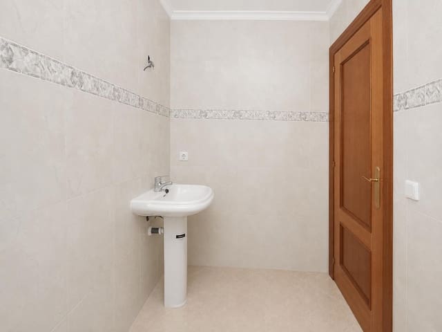 4 sypialnia Apartament na sprzedaż w Palma de Mallorca z garażem - 565 000 € (Ref: 9999619)