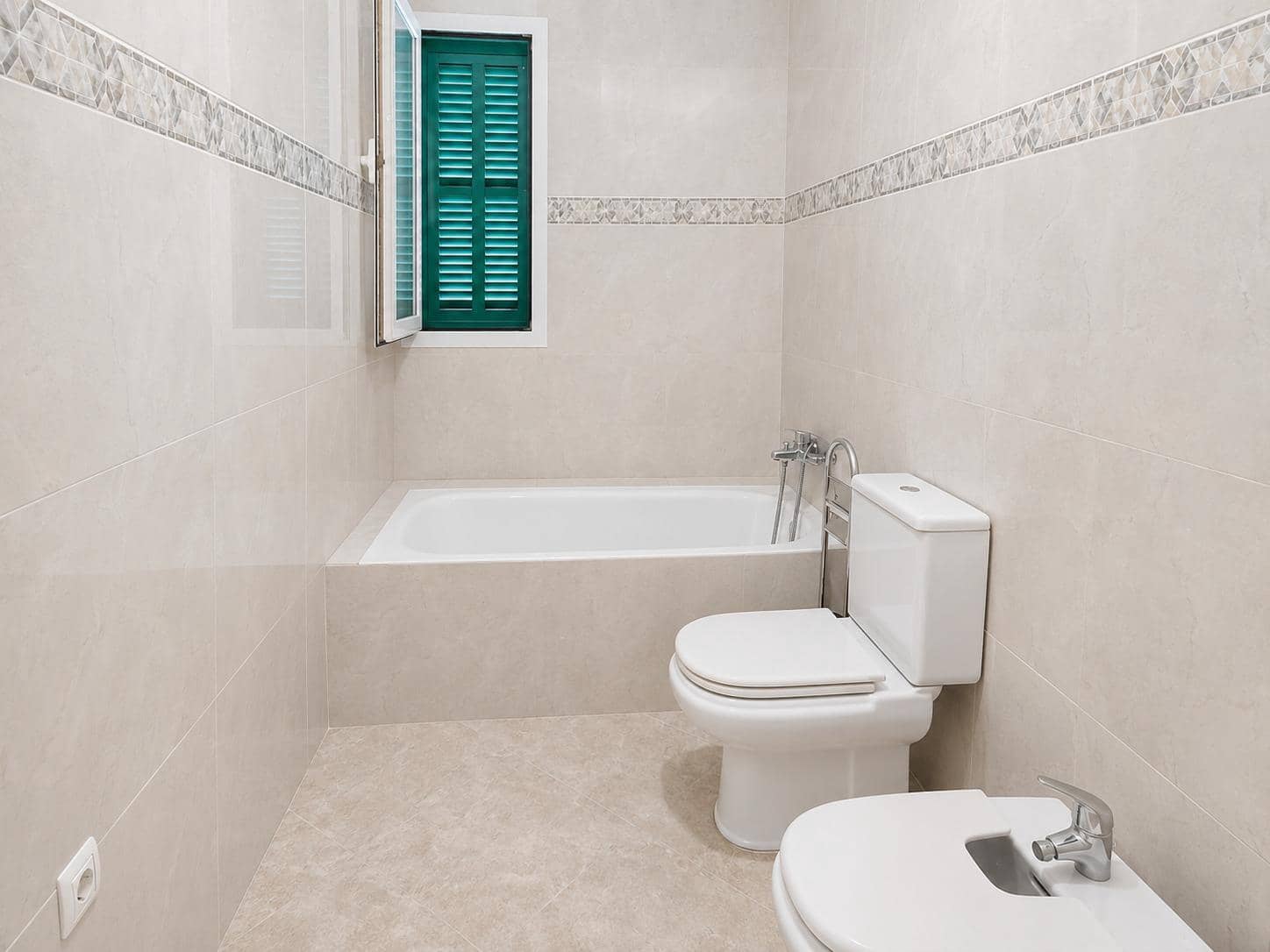 4 soveværelse Lejlighed til salg i Palma de Mallorca med garage - € 565.000 (Ref: 9999619)