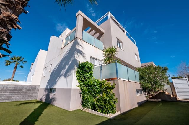 2 sovrum Hus till salu i Aguas Nuevas, Torrevieja med pool garage - 379 900 € (Ref: 9003794)