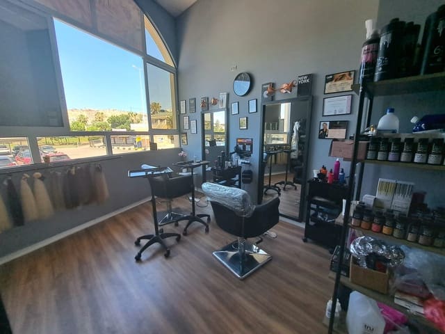 Business for sale in Ciudad Quesada, Rojales with garage - € 14,000 (Ref: 9101613)