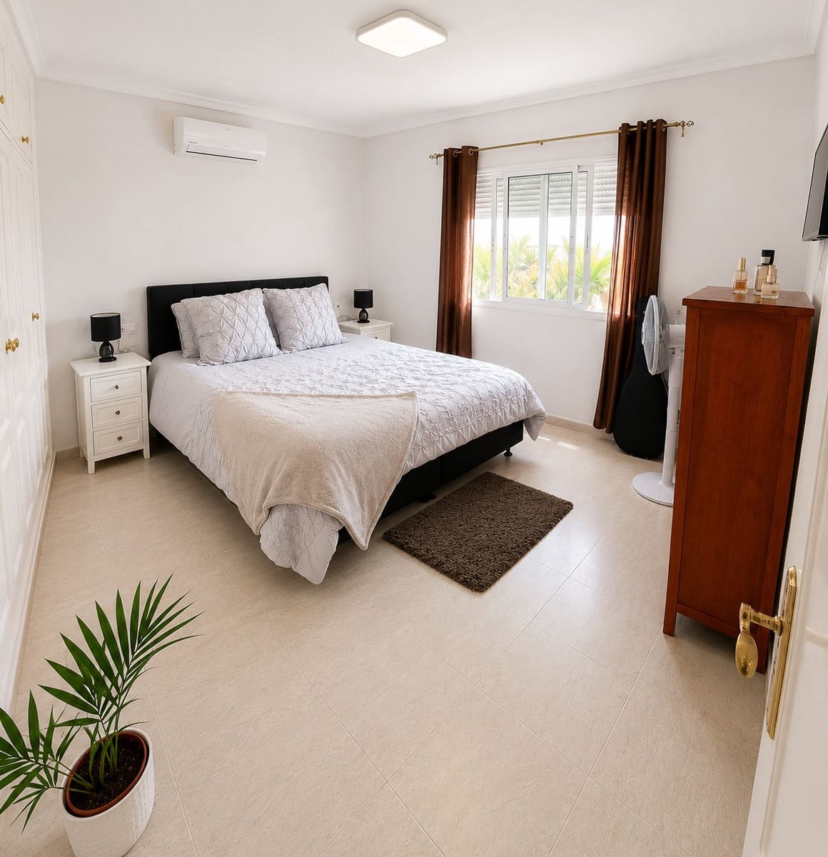 4 chambre Villa/Maison à vendre à Ciudad Quesada avec piscine garage - 569 000 € (Ref: 10057645)