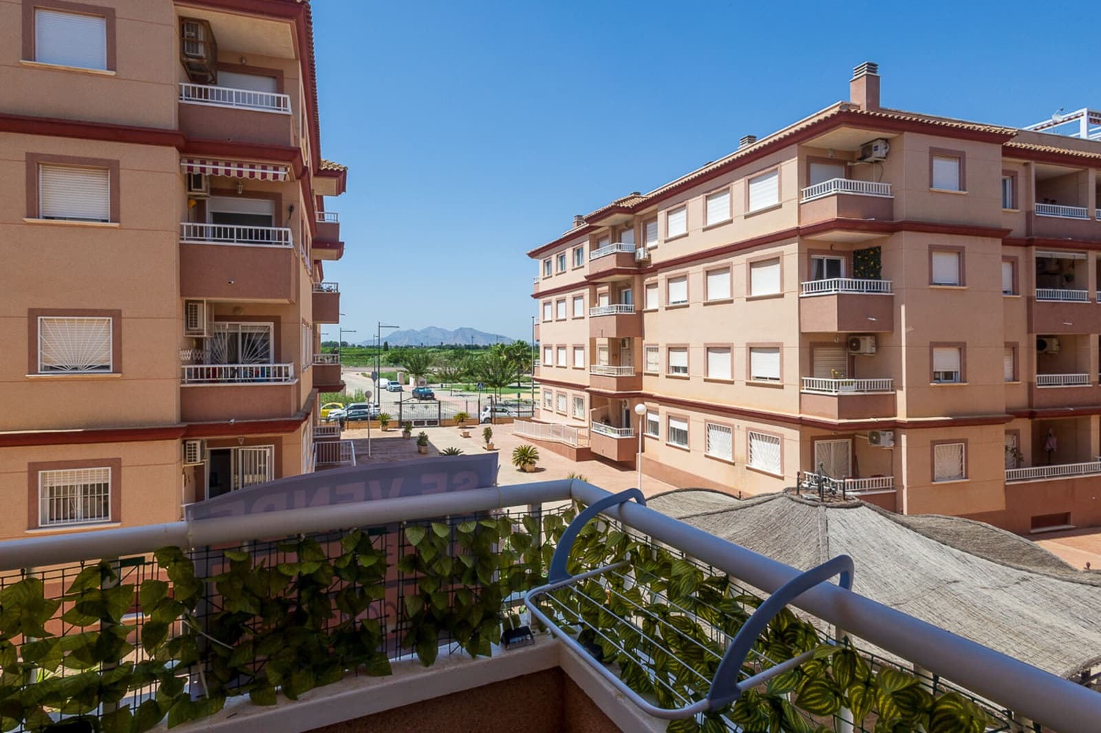 2 bedroom Apartment for sale in Algorfa with pool - € 115,950 (Ref: 10057733)