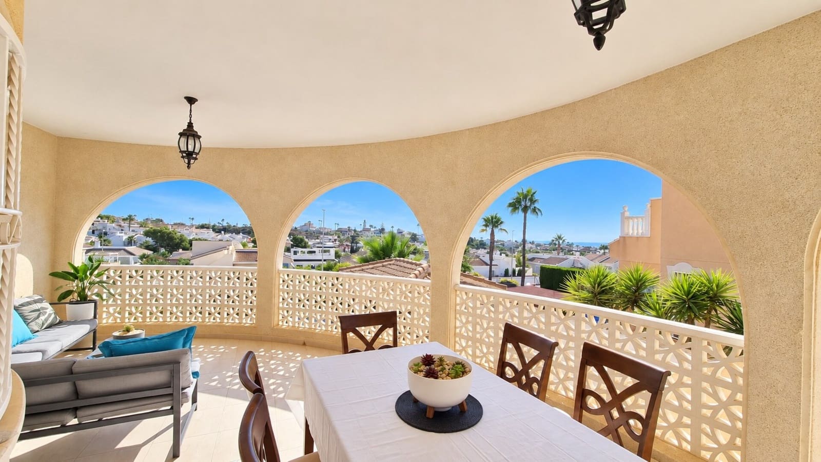 4 camera da letto Villa in vendita in Ciudad Quesada con piscina garage - 569.000 € (Rif: 10118546)