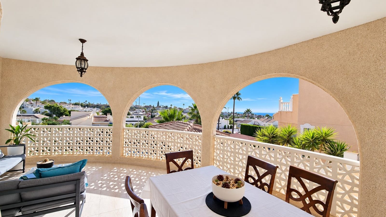 4 camera da letto Villa in vendita in Ciudad Quesada con piscina garage - 569.000 € (Rif: 10118546)