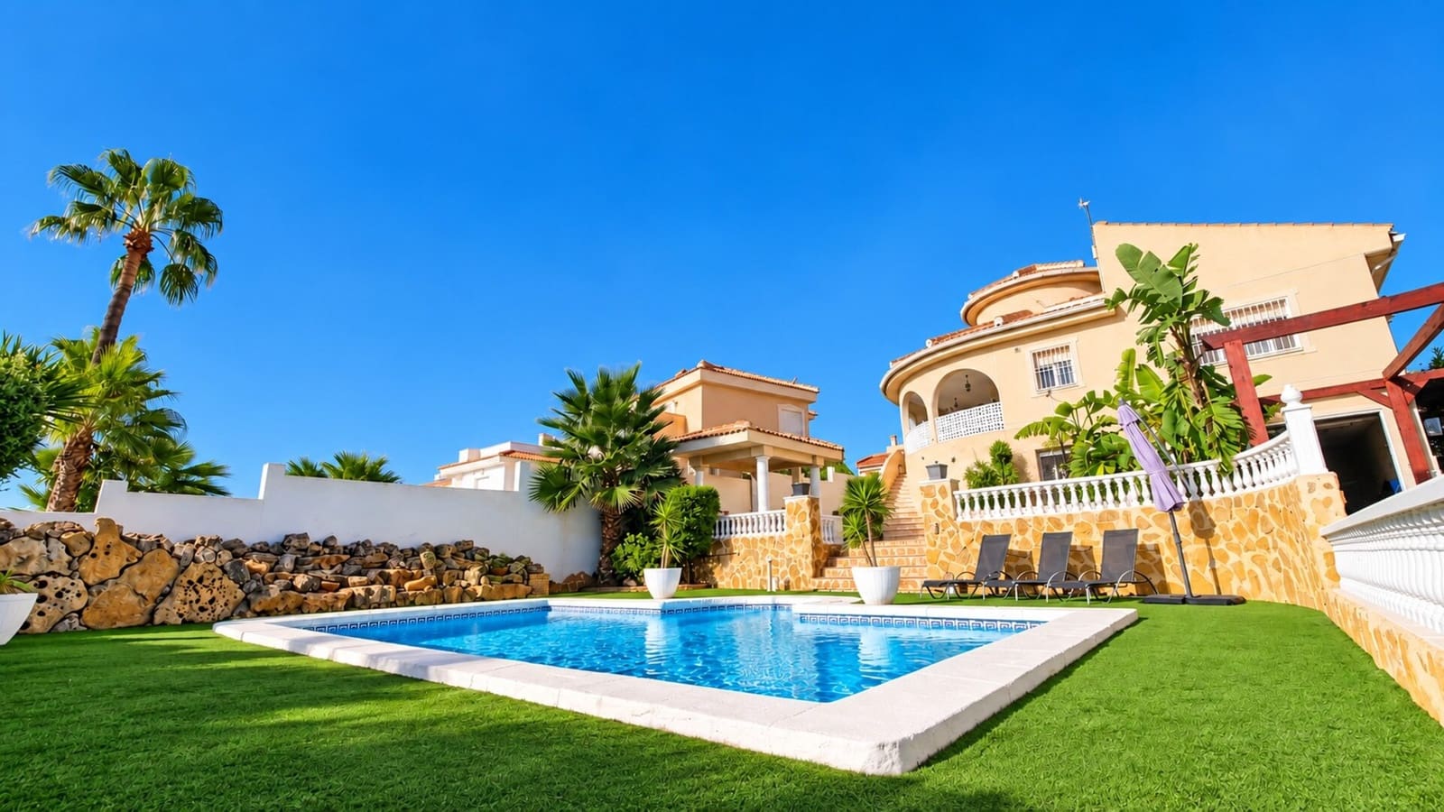 4 camera da letto Villa in vendita in Ciudad Quesada con piscina garage - 569.000 € (Rif: 10118546)