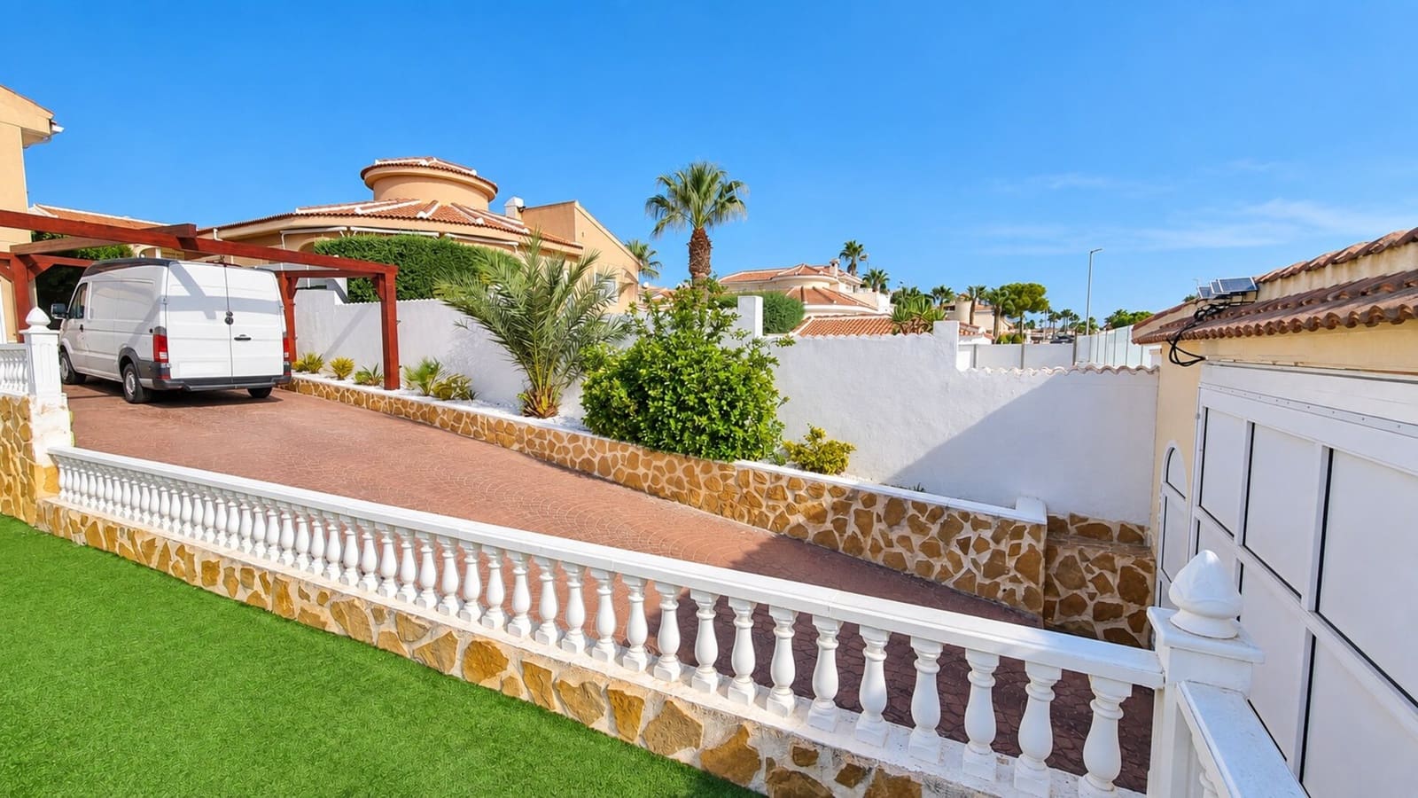 4 camera da letto Villa in vendita in Ciudad Quesada con piscina garage - 569.000 € (Rif: 10118546)