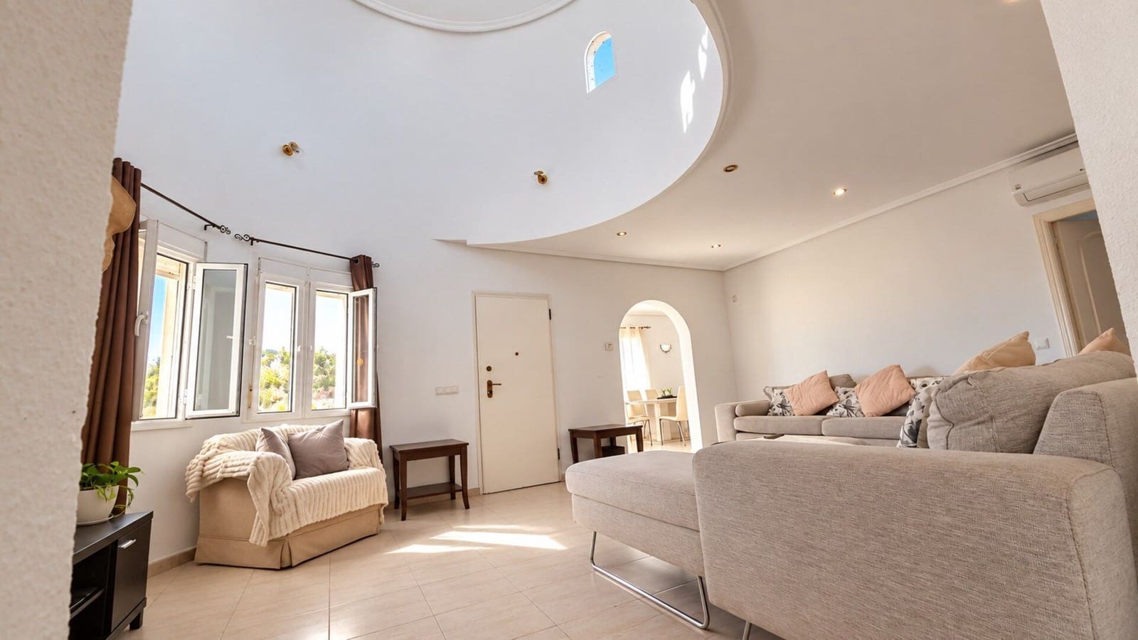 4 camera da letto Villa in vendita in Ciudad Quesada con piscina garage - 569.000 € (Rif: 10118546)