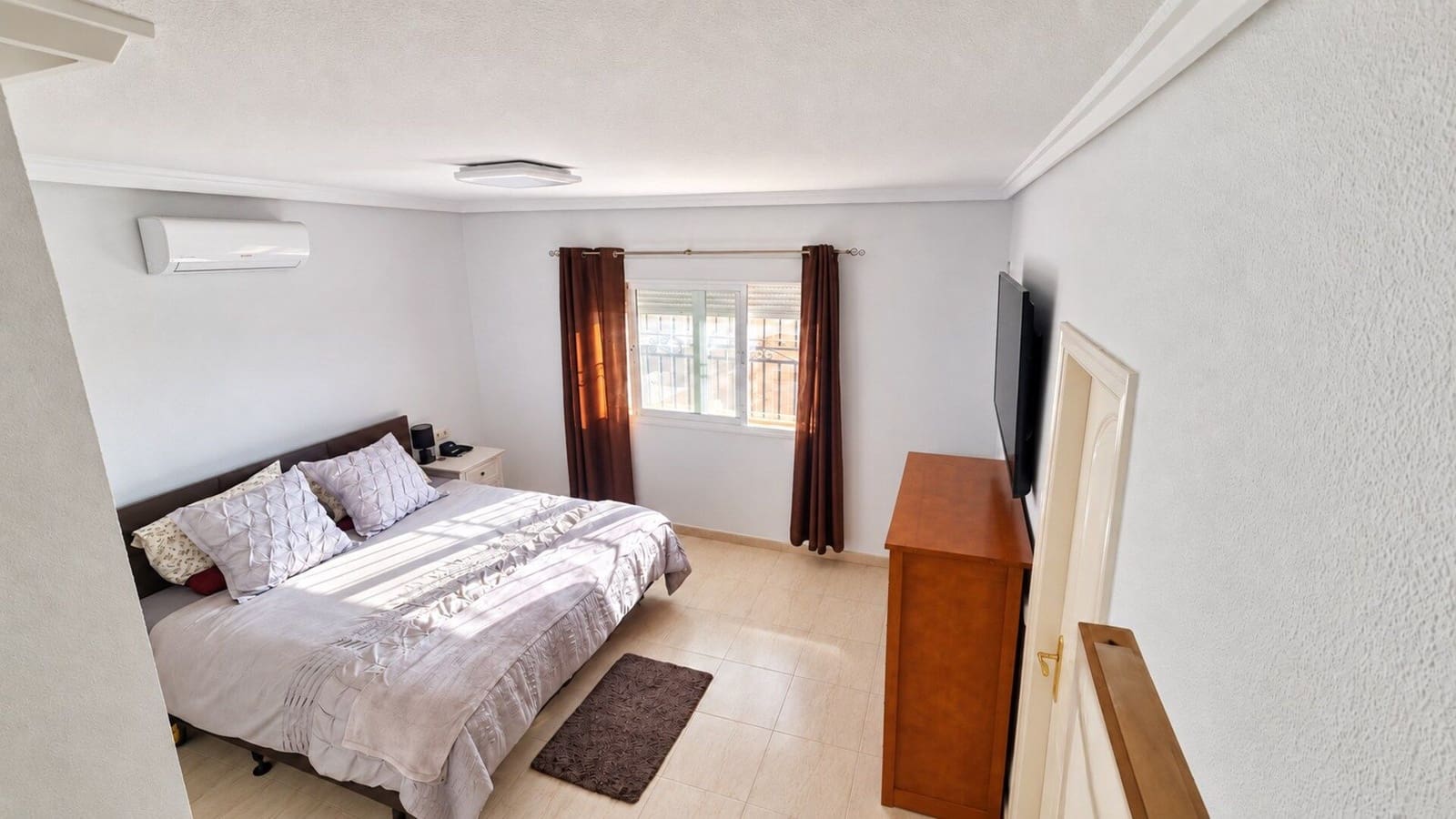 4 camera da letto Villa in vendita in Ciudad Quesada con piscina garage - 569.000 € (Rif: 10118546)