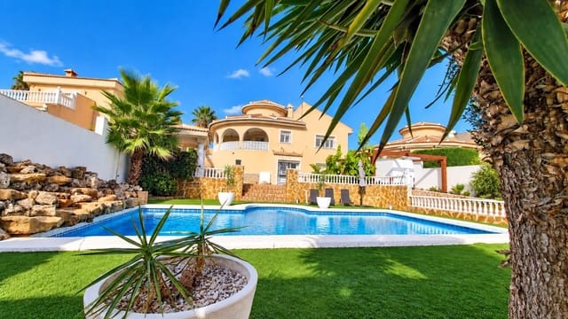 4 camera da letto Villa in vendita in Ciudad Quesada, Rojales con piscina garage - 569.000 € (Rif: 10118546)