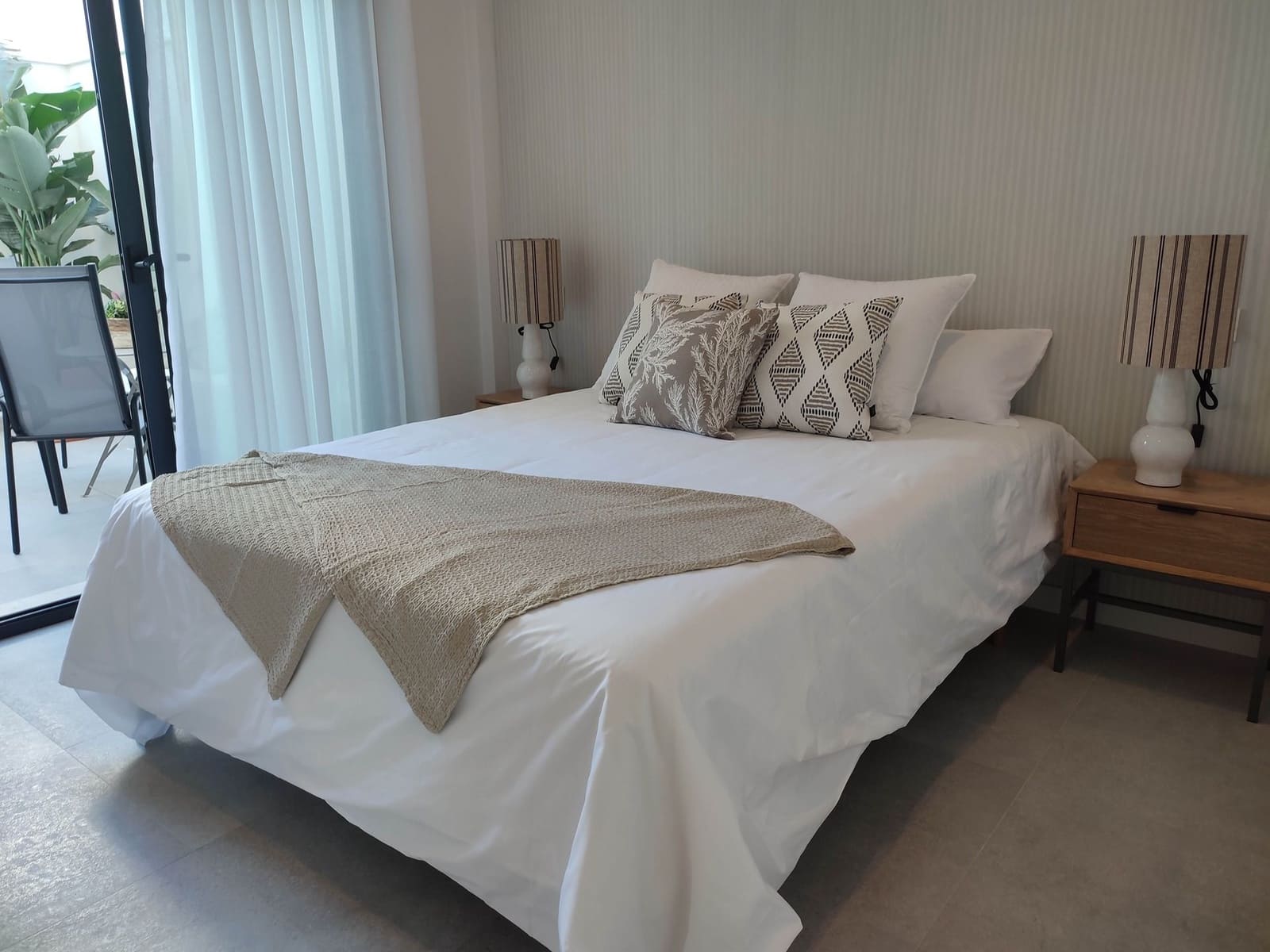 2 bedroom Apartment for sale in Orihuela Costa with pool - € 264,900 (Ref: 9239257)