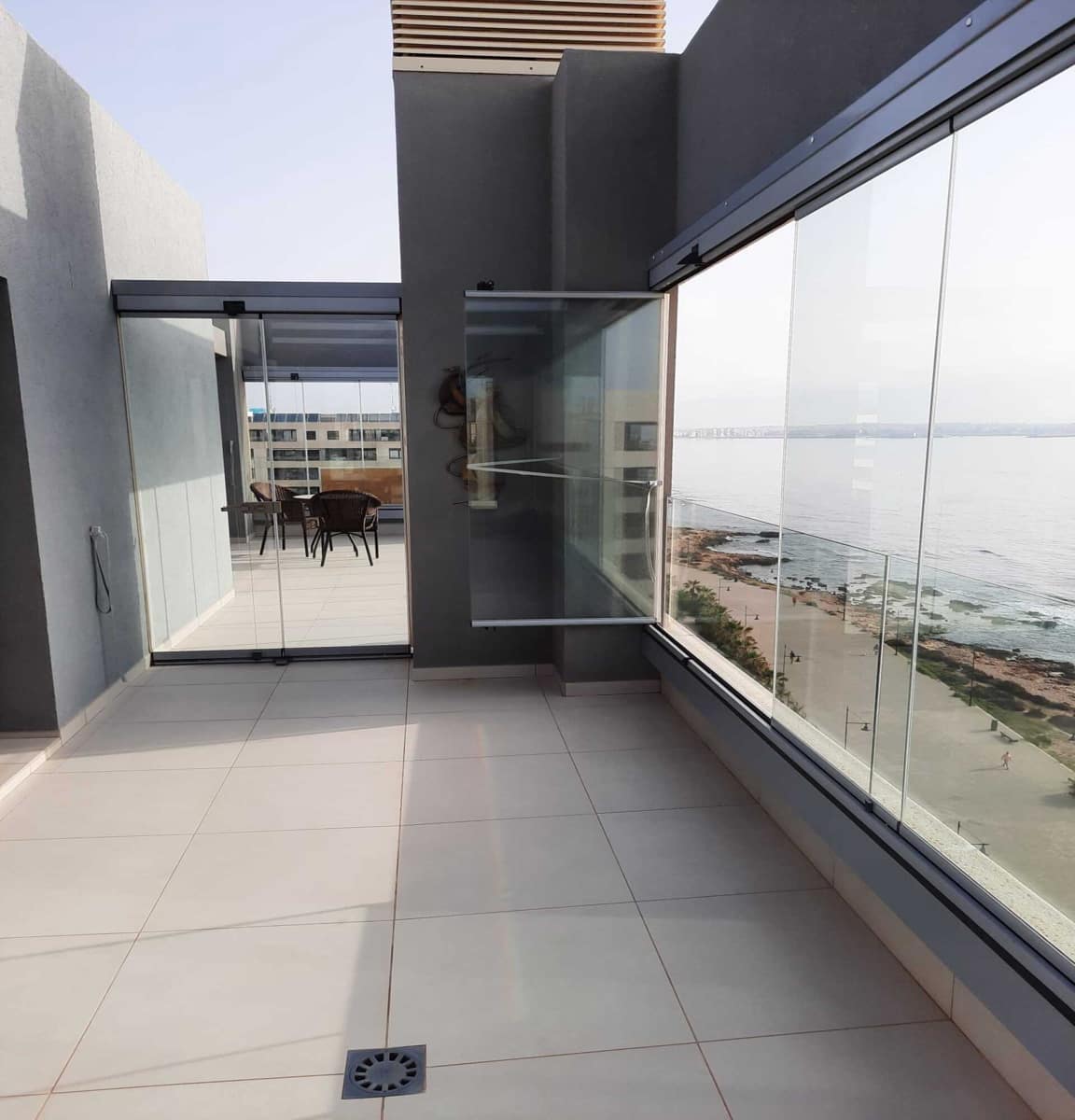 3 soveværelse Lejlighed til salg i Punta Prima med swimmingpool garage - € 795.000 (Ref: 9239259)