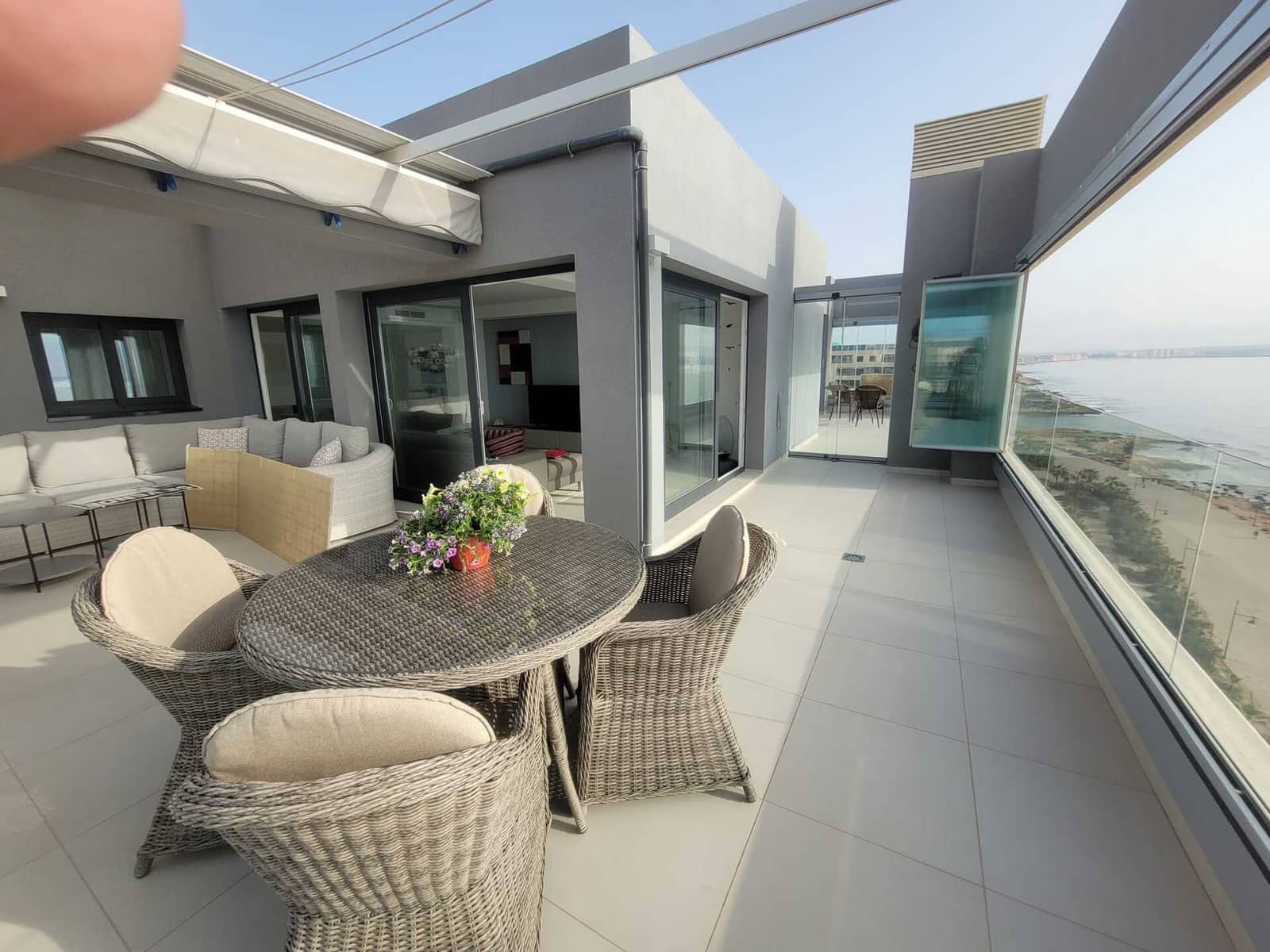 3 soveværelse Lejlighed til salg i Punta Prima med swimmingpool garage - € 795.000 (Ref: 9239259)