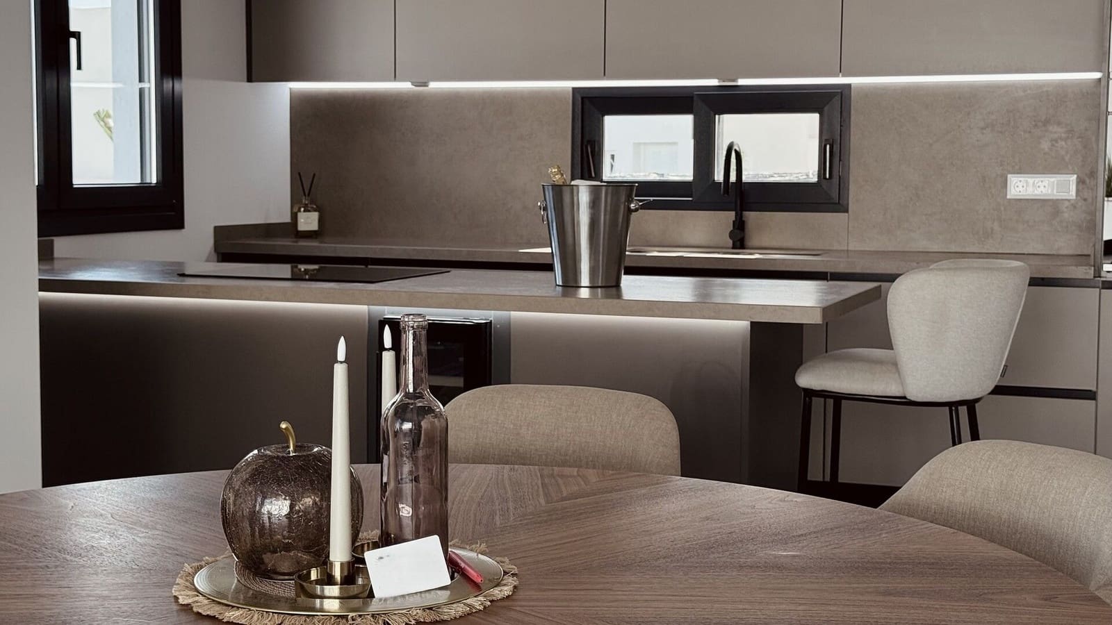 4 bedroom Villa for sale in Finestrat with pool garage - € 1,090,000 (Ref: 9239281)