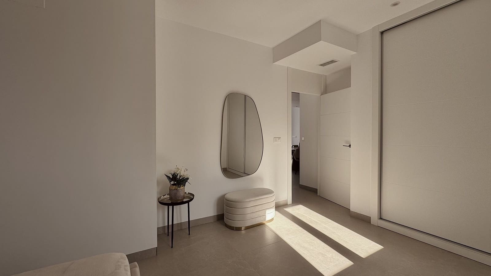 4 bedroom Villa for sale in Finestrat with pool garage - € 1,090,000 (Ref: 9239281)