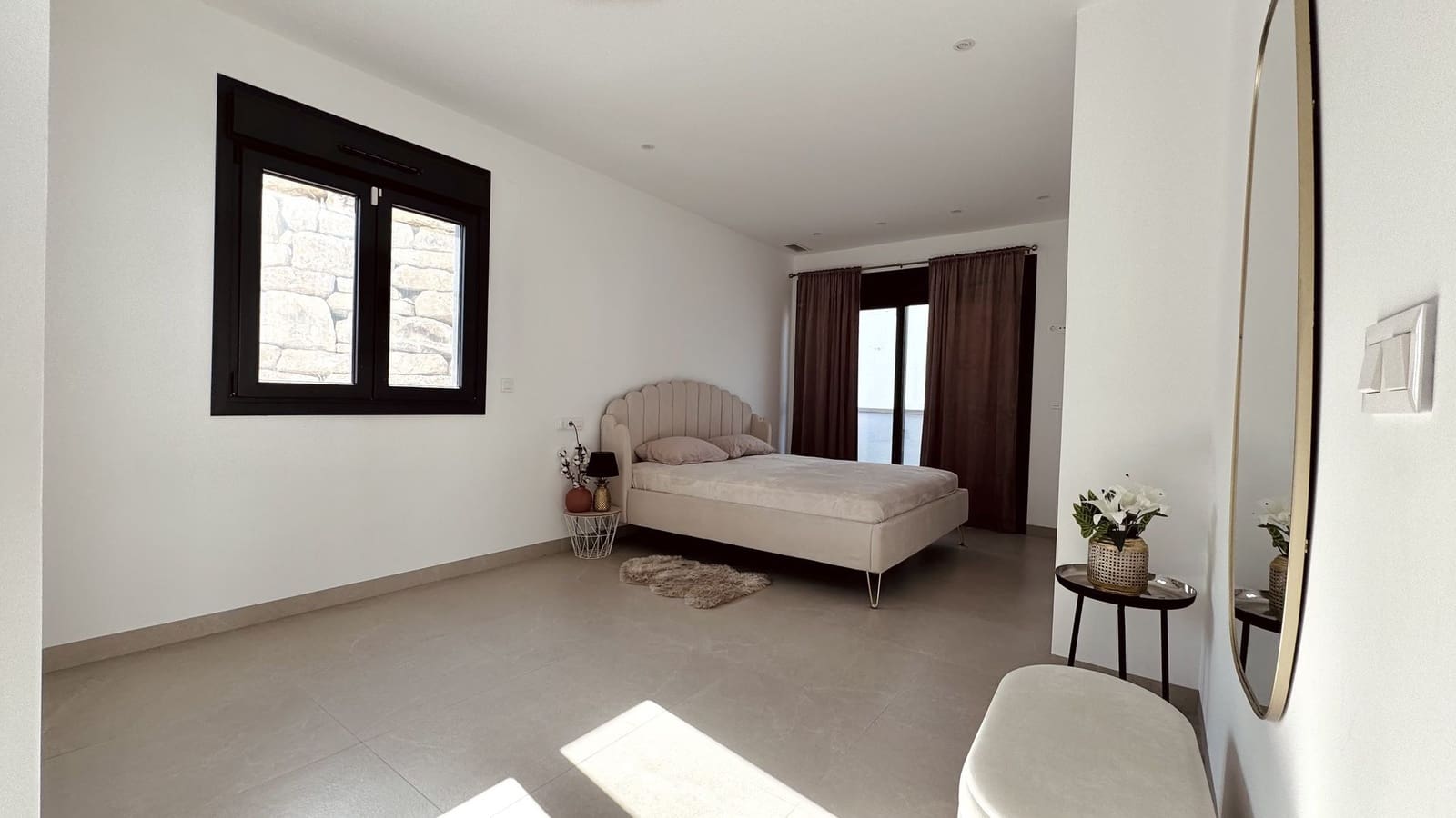 4 bedroom Villa for sale in Finestrat with pool garage - € 1,090,000 (Ref: 9239281)