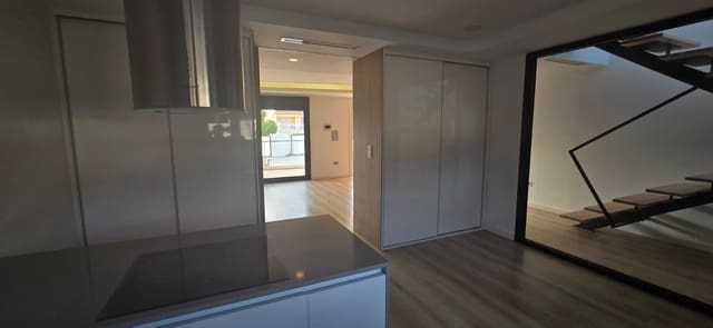 Chalet de 3 habitaciones en Rojales en venta con piscina garaje - 495.000 € (Ref: 9241172)