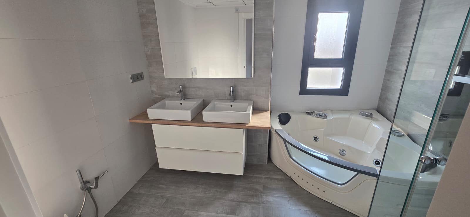 Chalet de 3 habitaciones en Rojales en venta con piscina garaje - 495.000 € (Ref: 9241172)