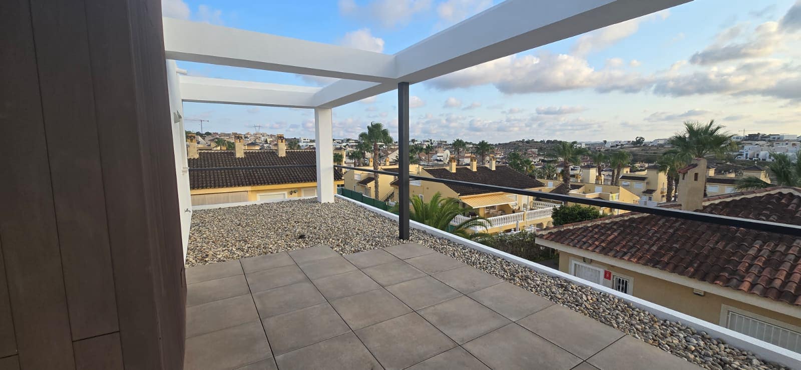 Chalet de 3 habitaciones en Rojales en venta con piscina garaje - 495.000 € (Ref: 9241172)