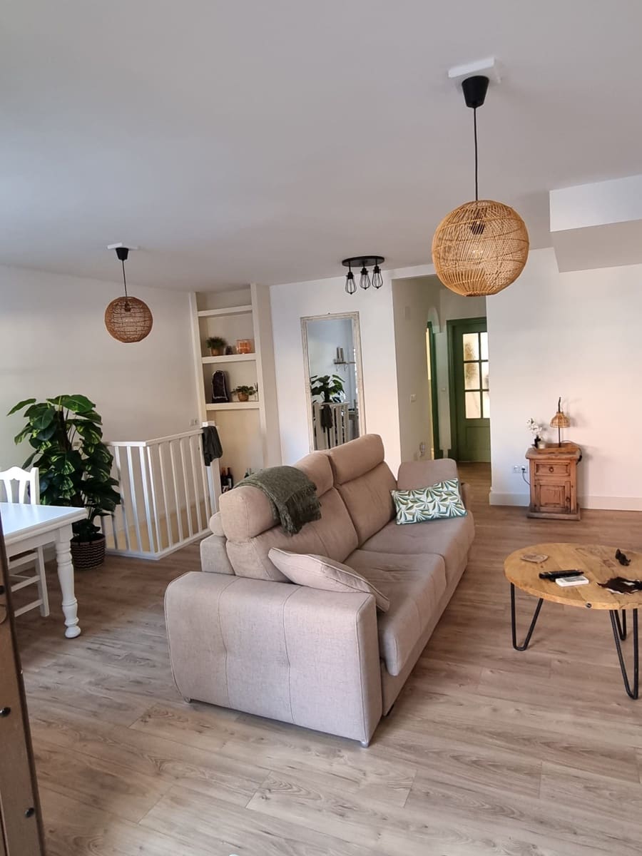 3 camera da letto Appartamento in vendita in Filipinas con piscina garage - 239.000 € (Rif: 9255535)