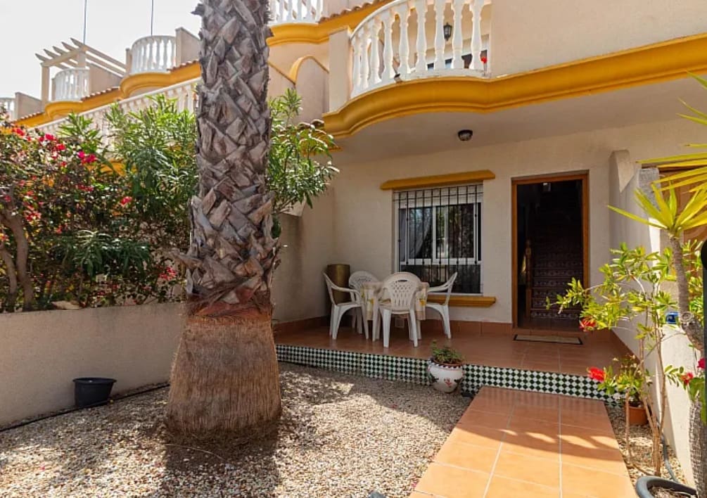 3 makuuhuone Omakotitalo myytävänä paikassa Cabo Roig - 259 000 € (Ref: 9325165)