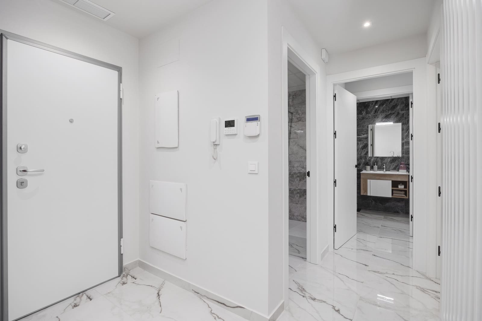 2 Zimmer Apartment zu verkaufen in San Miguel de Salinas mit Pool Garage - 224.000 € (Ref: 9779145)