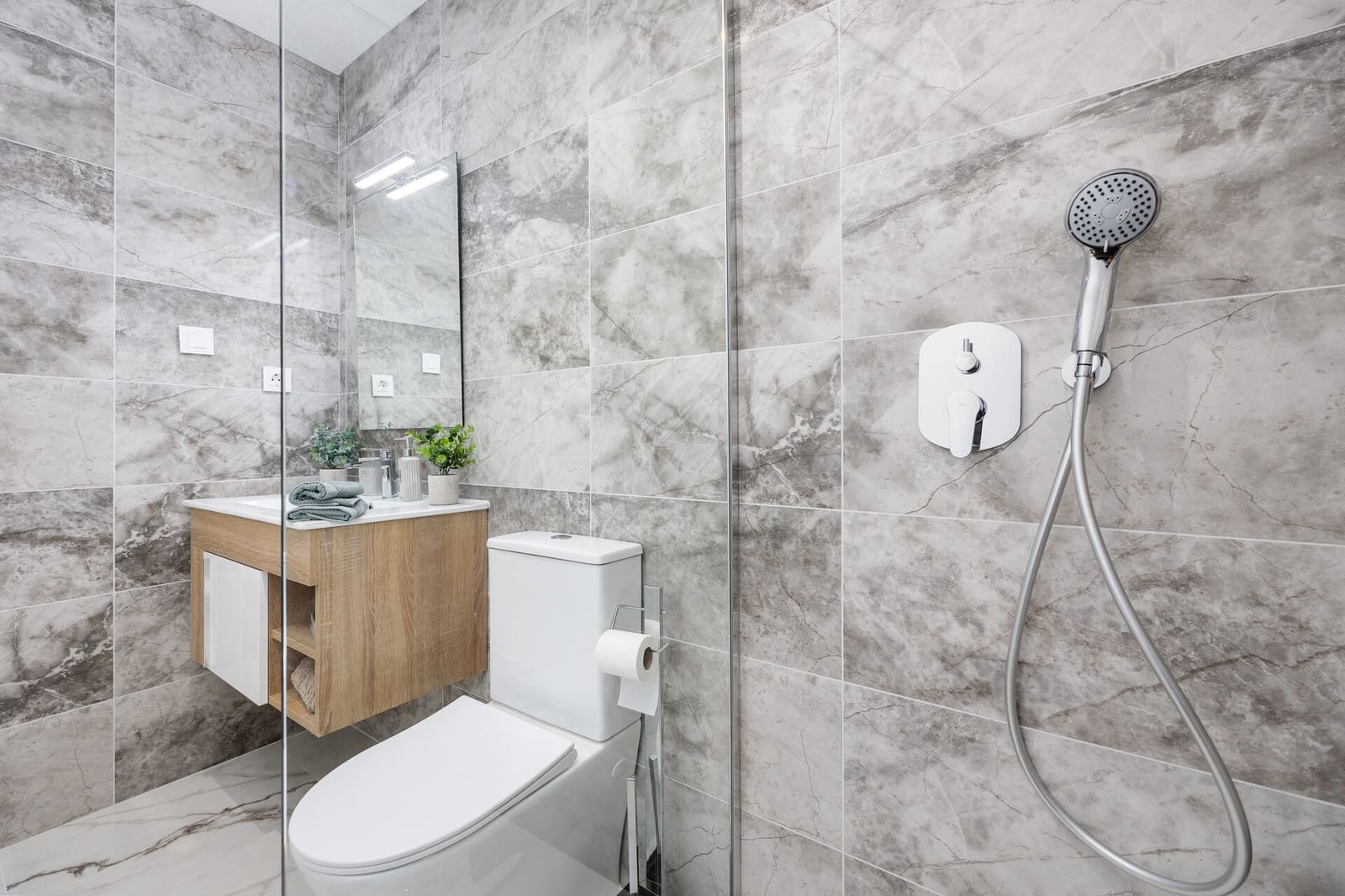 2 Zimmer Apartment zu verkaufen in San Miguel de Salinas mit Pool Garage - 224.000 € (Ref: 9779145)