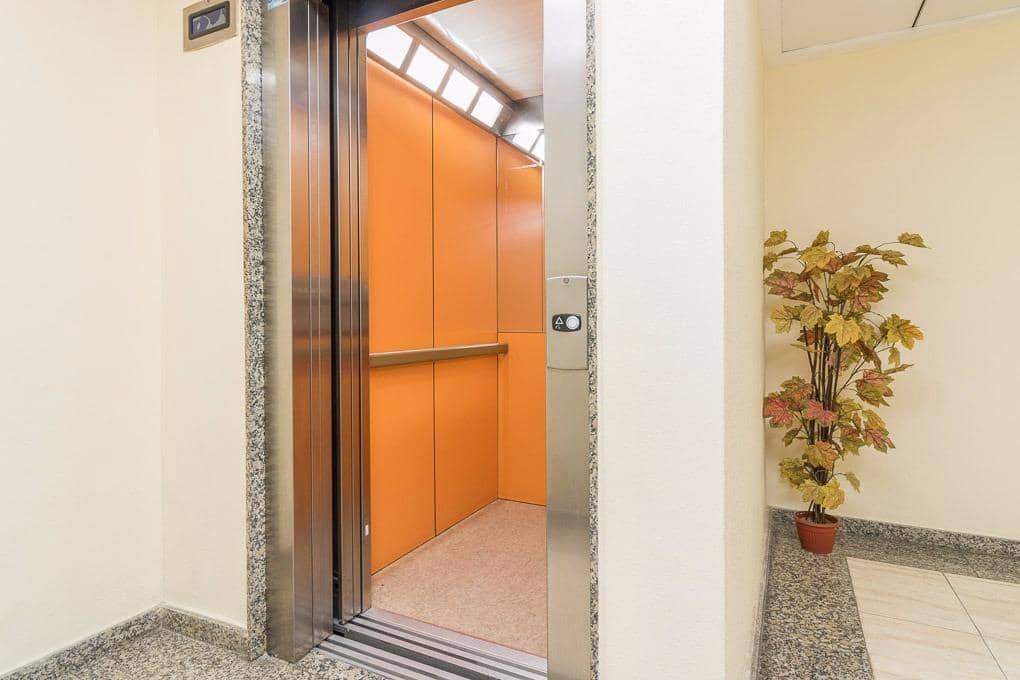 2 chambre Appartement à vendre à Torrevieja - 125 000 € (Ref: 9804834)