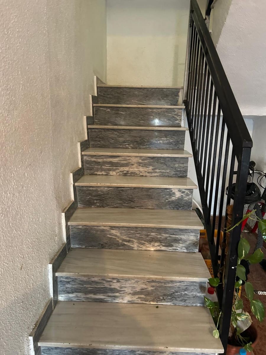 6 makuuhuone Huoneisto myytävänä paikassa Rojales - 230 000 € (Ref: 9944966)