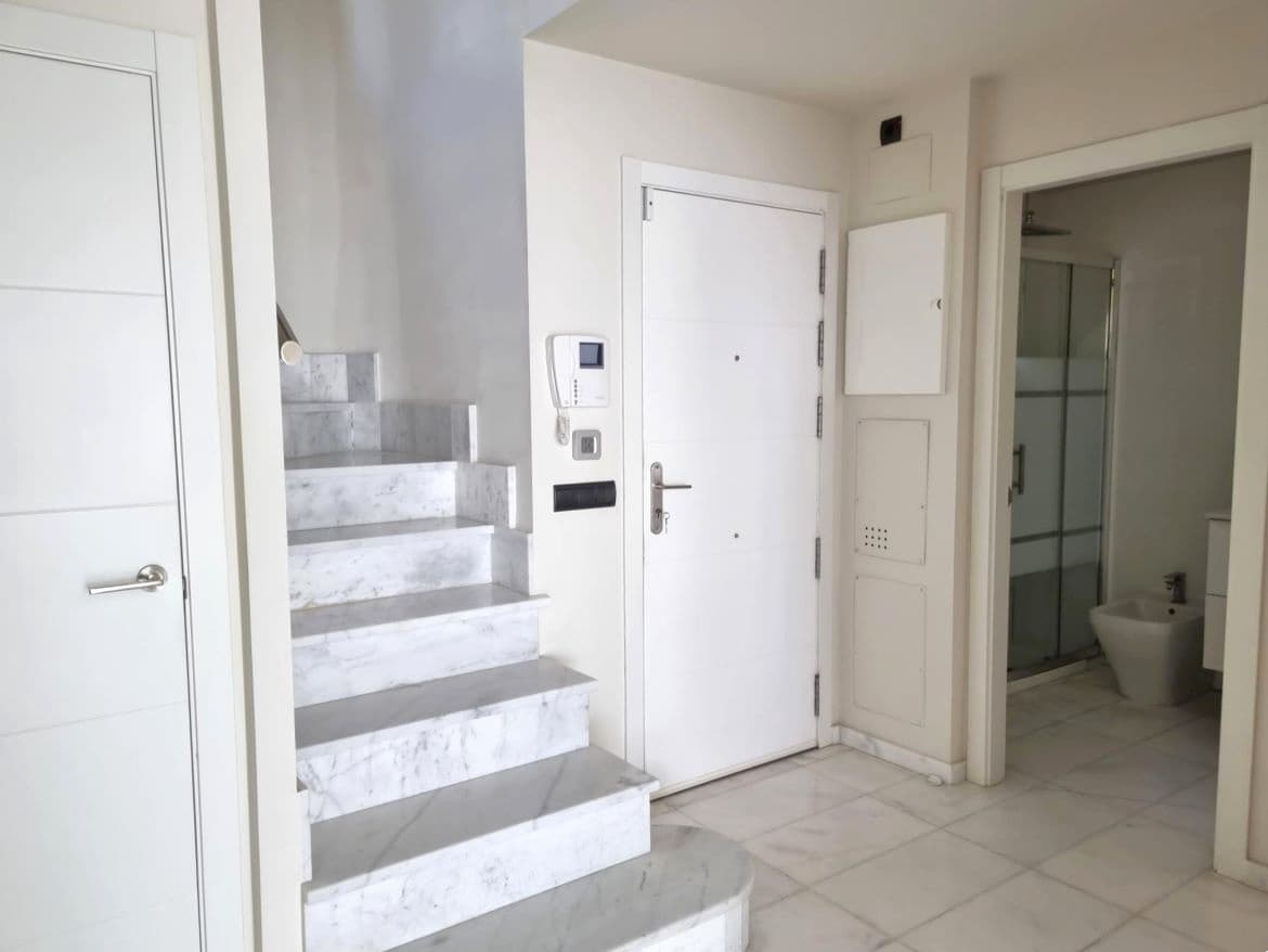 4 bedroom Villa for sale in Finestrat with pool garage - € 810,000 (Ref: 8639836)