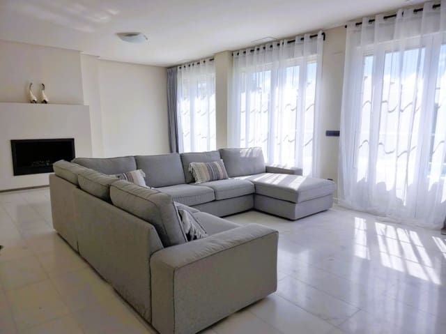 4 chambre Villa/Maison à vendre à Finestrat avec piscine garage - 810 000 € (Ref: 8639836)
