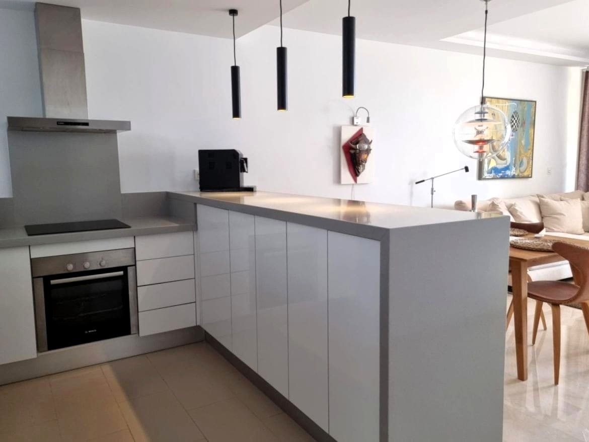 2 bedroom Beach Apartment for sale in La Villajoyosa / Vila Joiosa with pool garage - € 540,000 (Ref: 8848930)