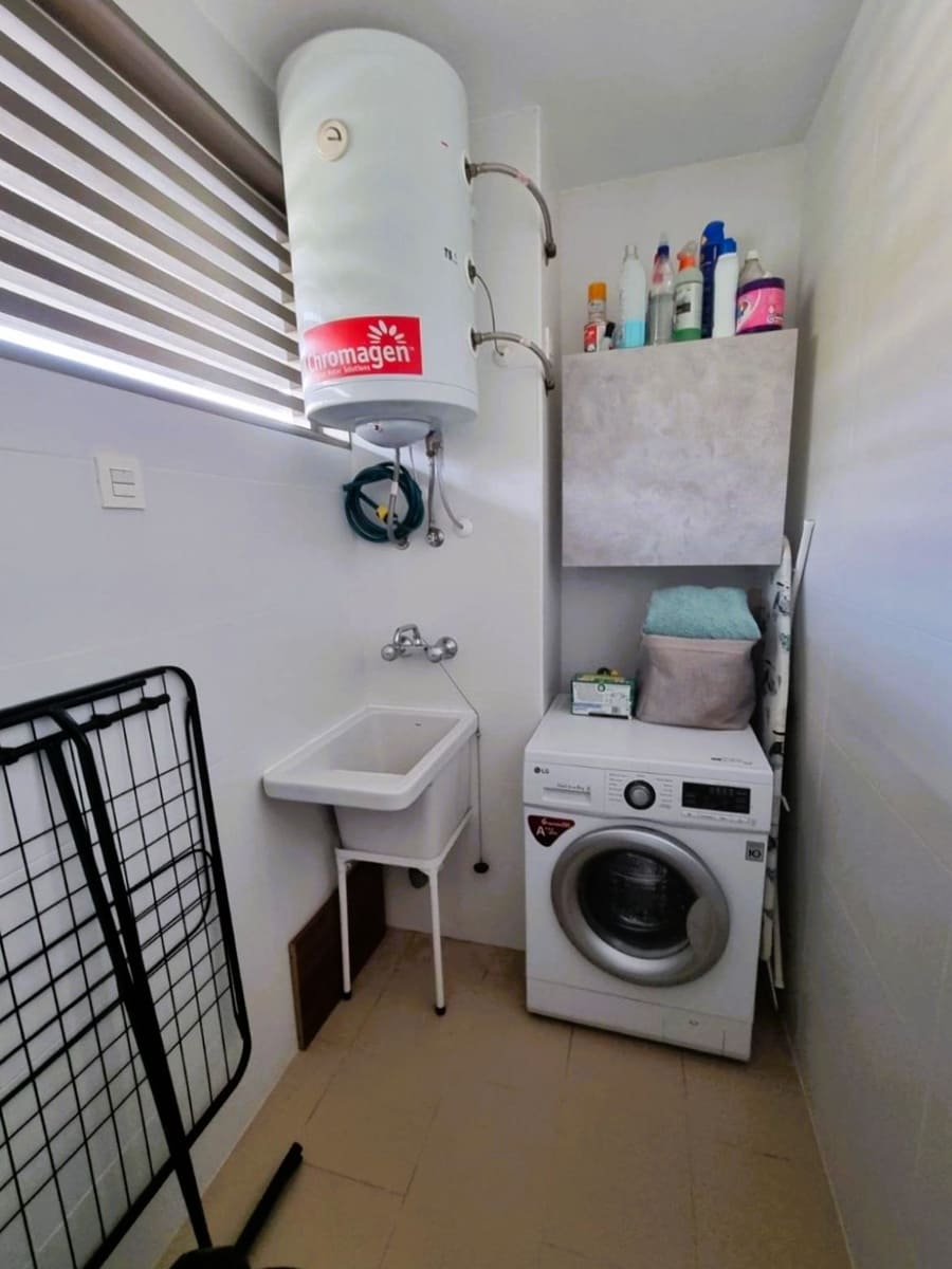 2 bedroom Beach Apartment for sale in La Villajoyosa / Vila Joiosa with pool garage - € 540,000 (Ref: 8848930)