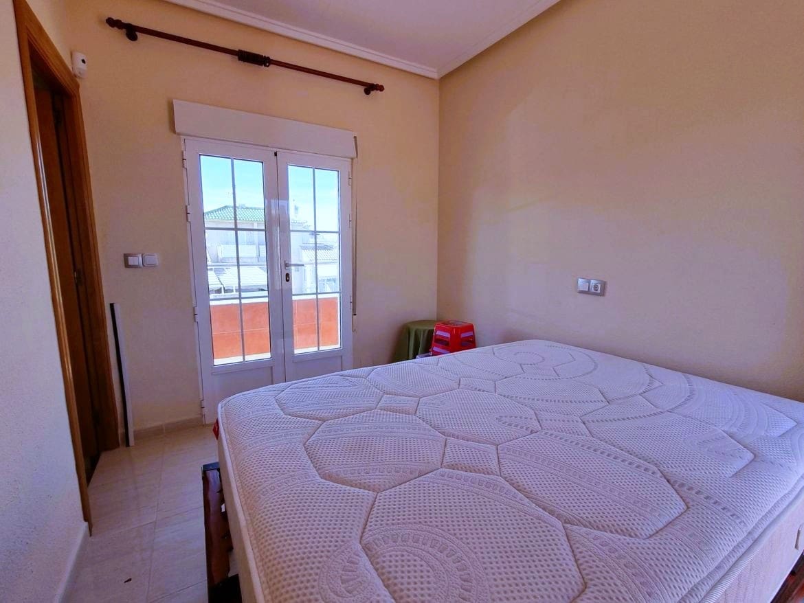 3 sovrum Hus till salu i Torrevieja med pool - 169 000 € (Ref: 9301549)