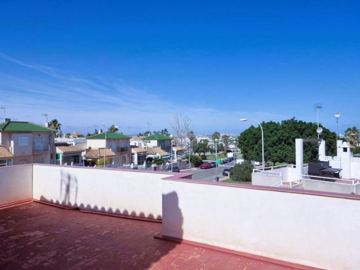 3 sovrum Hus till salu i Torrevieja med pool - 169 000 € (Ref: 9301549)